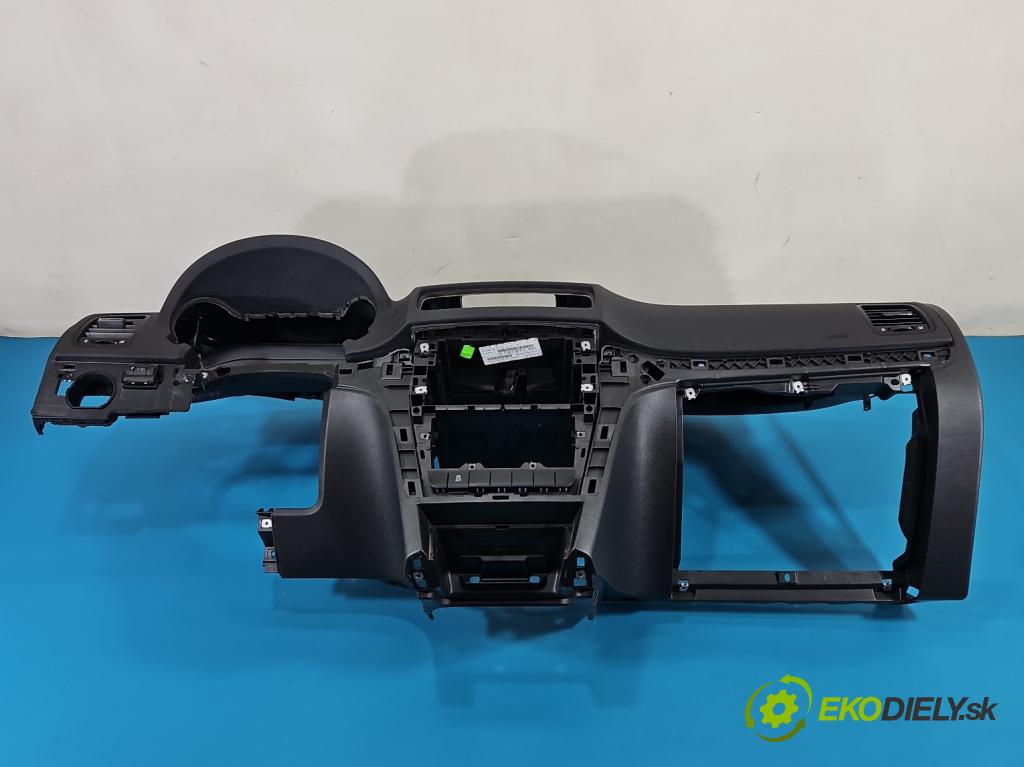 Skoda Yeti 2009-2017 2.0 tdi 110 HP manual 81 kW 1968 cm3 5- kokpit,pristrojová doska rozdeľovacia