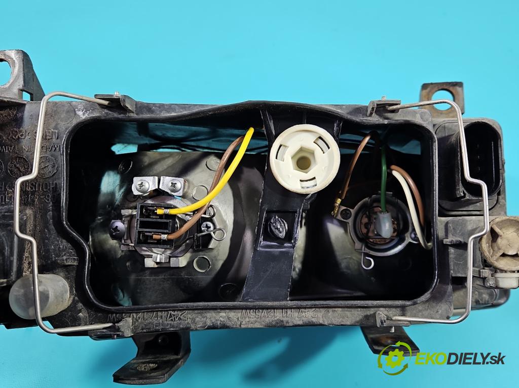 Seat Leon I 1999-2005 1.6 16V 105 hp manual 77 kW 1598 cm3 5- světlo pravý  (Pravé přední světlo)