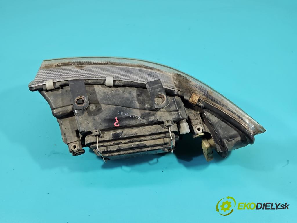 Seat Leon I 1999-2005 1.6 16V 105 hp manual 77 kW 1598 cm3 5- světlo pravý  (Pravé přední světlo)