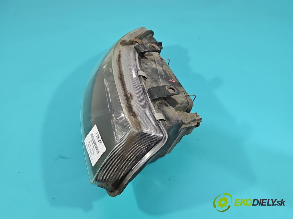 Seat Leon I 1999-2005 1.6 16V 105 hp manual 77 kW 1598 cm3 5- světlo pravý  (Pravé přední světlo)