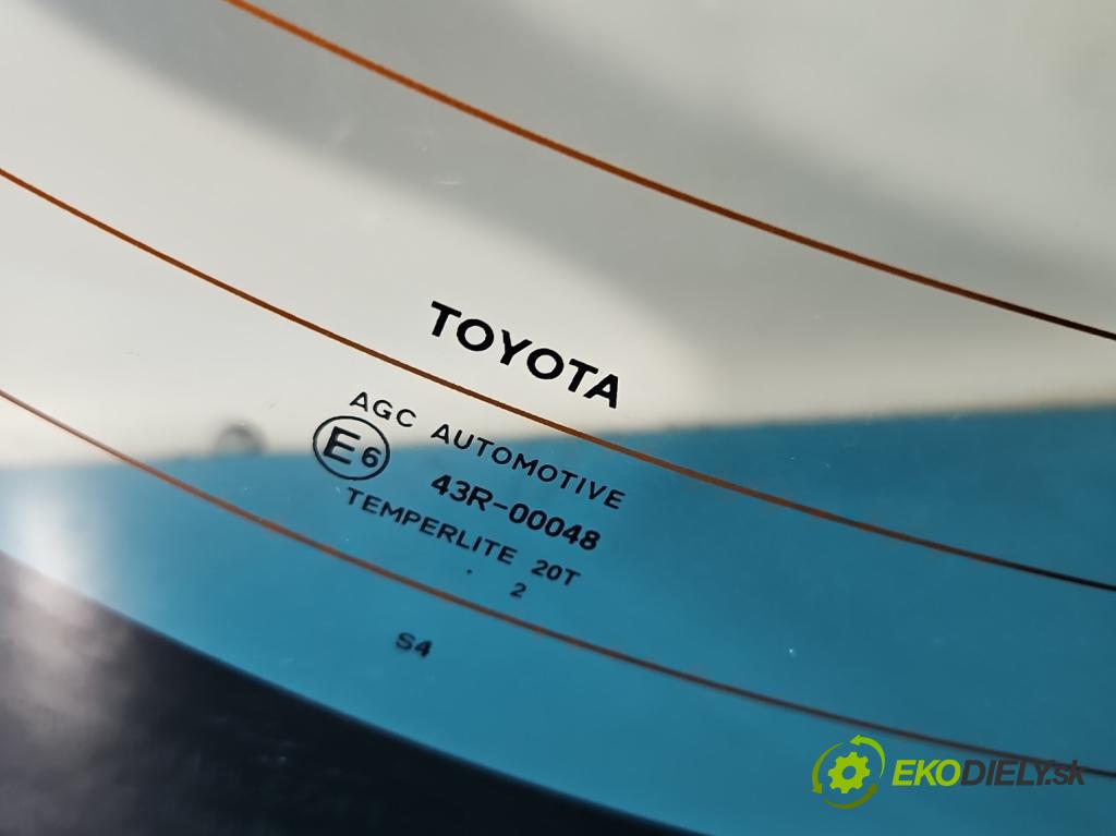 Toyota Corolla E21 2019- 1.5 12V 125 HP automatic 92 kW 1490 cm3 4- sklo zadná  (Sklo zadné)