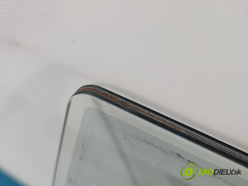 Audi A8 D4 2009-2017 2.0 TFSI 211KM automatic 155 kW 1984 cm3 4- sklo dveře zadní levé