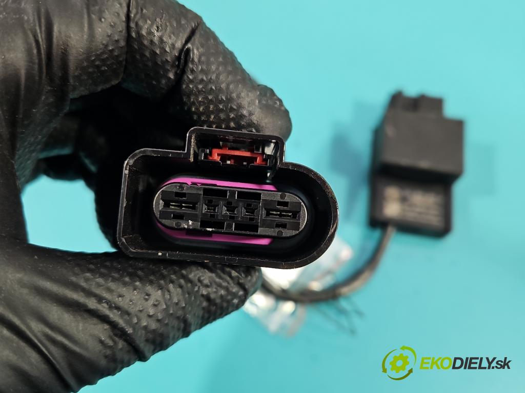 Skoda Fabia III 2014- 2021 1.0 TSI 95 HP manual 70 kW 999 cm3 5- riadiaca jednotka ostatné 1K0906093J