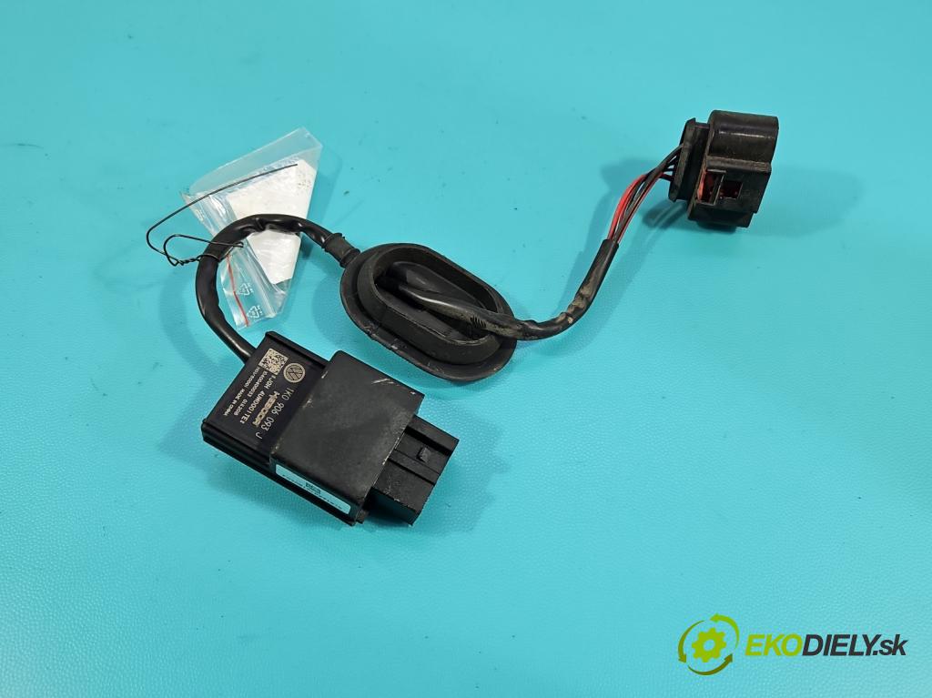 Skoda Fabia III 2014- 2021 1.0 TSI 95 HP manual 70 kW 999 cm3 5- riadiaca jednotka ostatné 1K0906093J