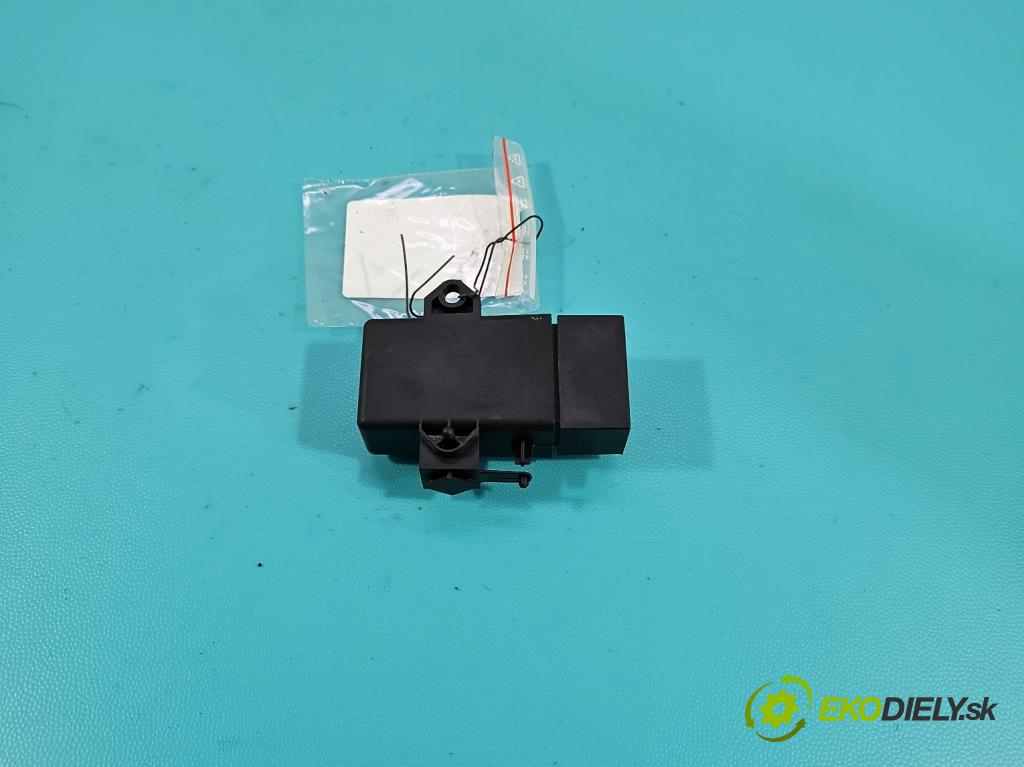 Skoda Fabia III 2014- 2021 1.0 TSI 95 HP manual 70 kW 999 cm3 5- riadiaca jednotka ostatné 6R0959772E