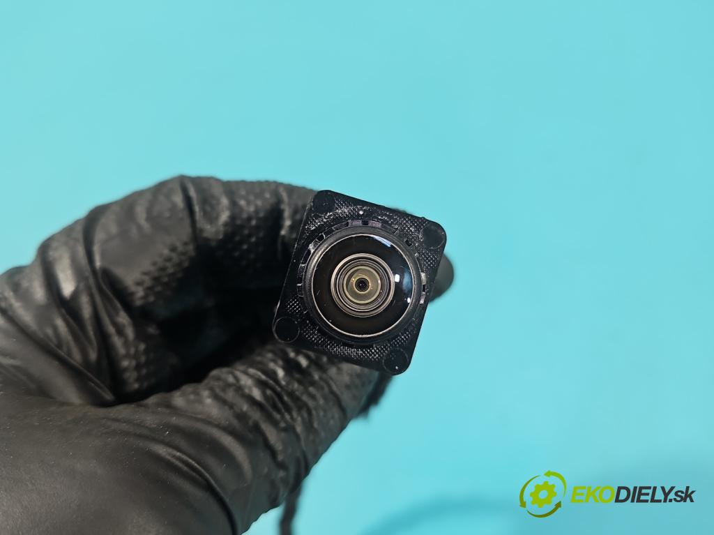 Skoda Fabia III 2014- 2021 1.0 TSI 95 HP manual 70 kW 999 cm3 5- Kamera cúvania 6V0980121A