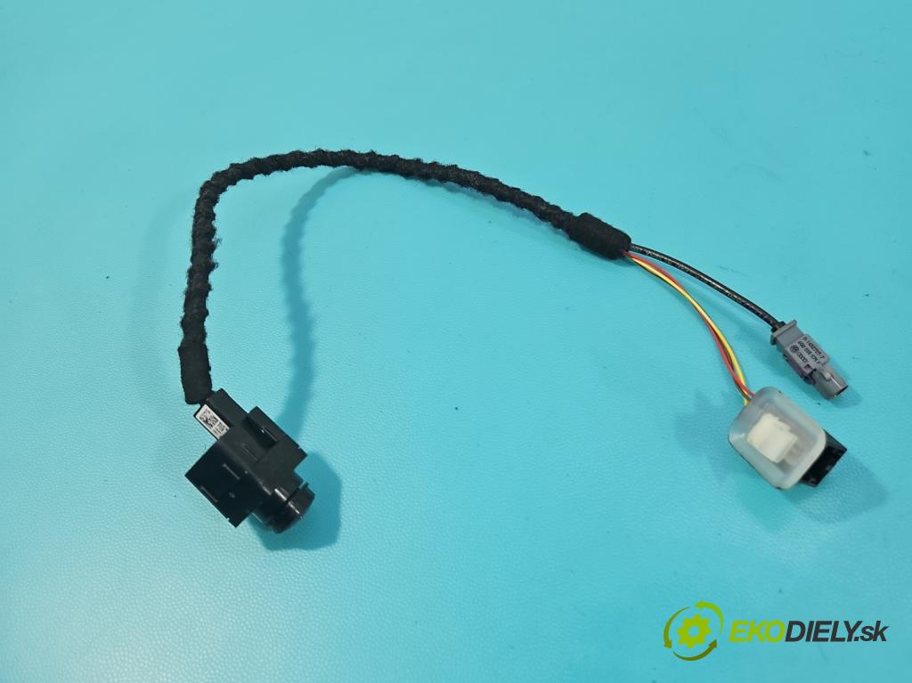 Skoda Fabia III 2014- 2021 1.0 TSI 95 HP manual 70 kW 999 cm3 5- Kamera cúvania 6V0980121A