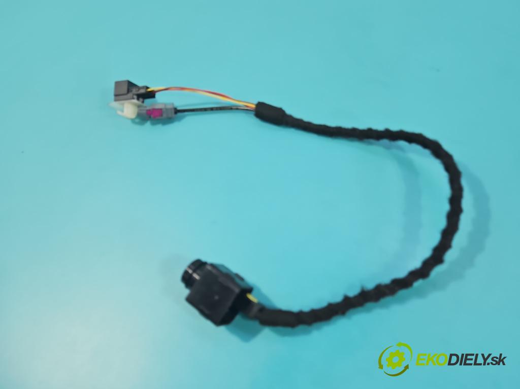 Skoda Fabia III 2014- 2021 1.0 TSI 95 HP manual 70 kW 999 cm3 5- Kamera cúvania 6V0980121A