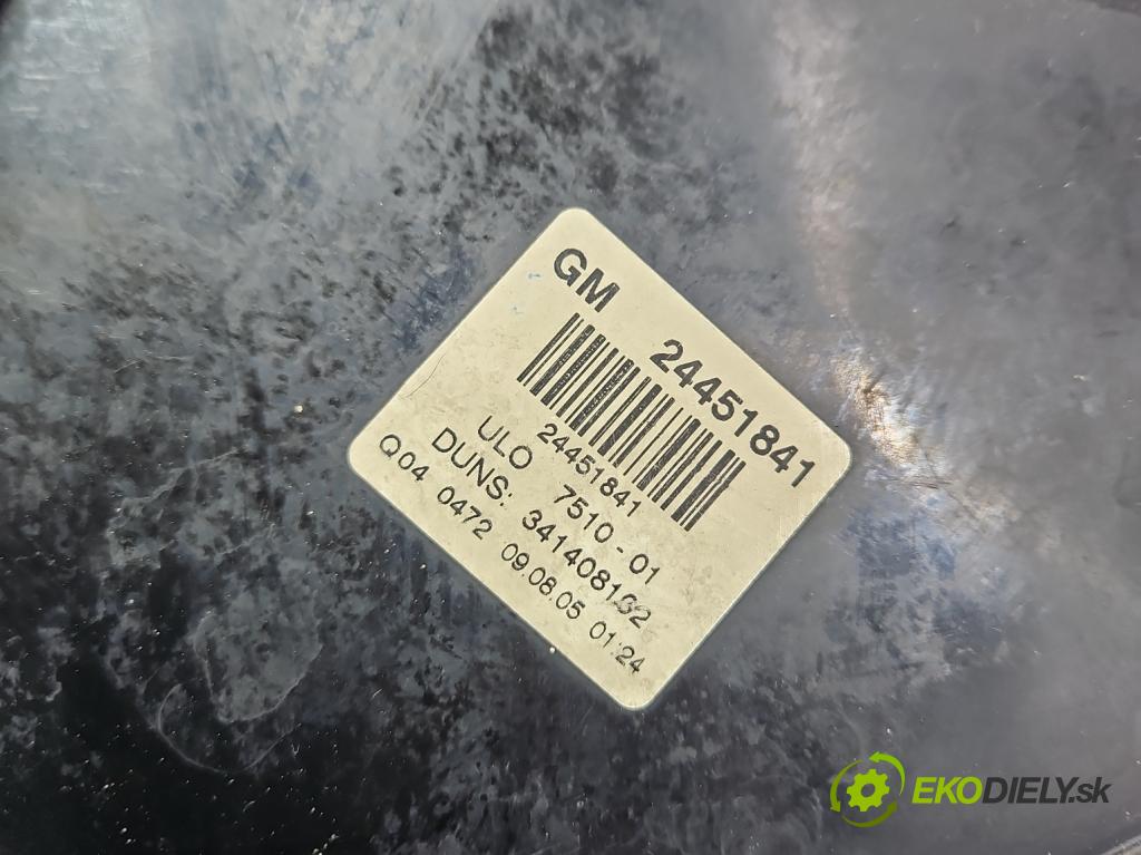 Opel Zafira B 2005-2014 1.9 cdti 150 HP manual 110 kW 1910 cm3 5- svetlo / reflektor zadné ľavé 24451841 (Kľučka dverí ostatné)