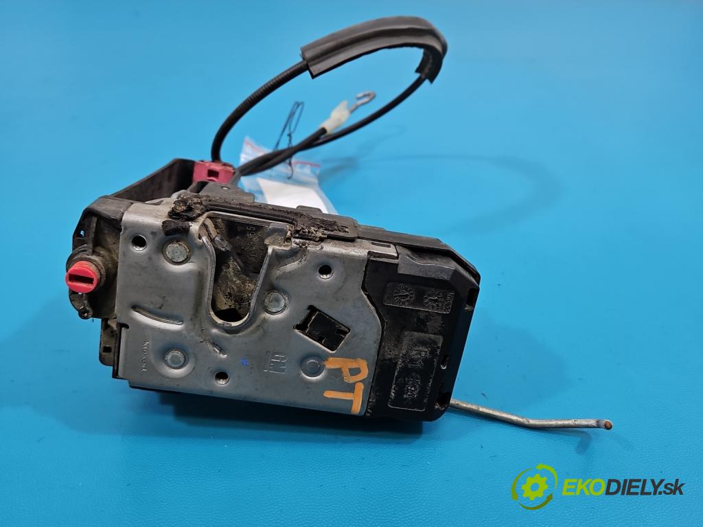 Opel Zafira B 2005-2014 1.9 cdti 150 HP manual 110 kW 1910 cm3 5- zámok zadné pravý 13210739