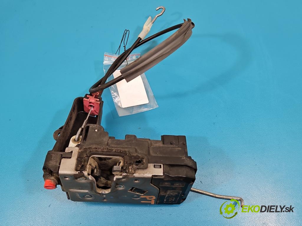 Opel Zafira B 2005-2014 1.9 cdti 150 HP manual 110 kW 1910 cm3 5- zámok zadné pravý 13210739