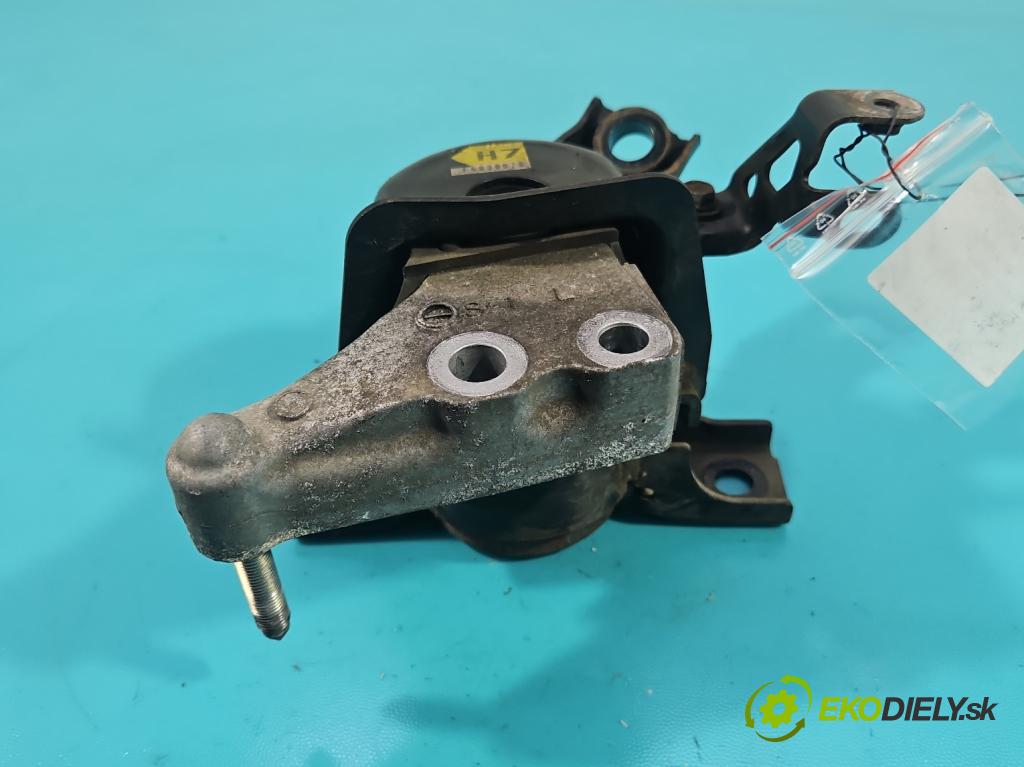 Lexus NX I 2014-2021 2.5 16V 155 HP automatic 114 kW 2494 cm3 5- airbag motora  (Držiak motora)