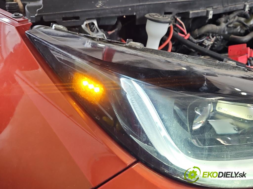 Bmw i3 2013–2022 0.0 elektrický: 170 HP automatic 125 kW 1 cm3 5- Reflektor: pravý 7398524 (Svetlo predné pravé)