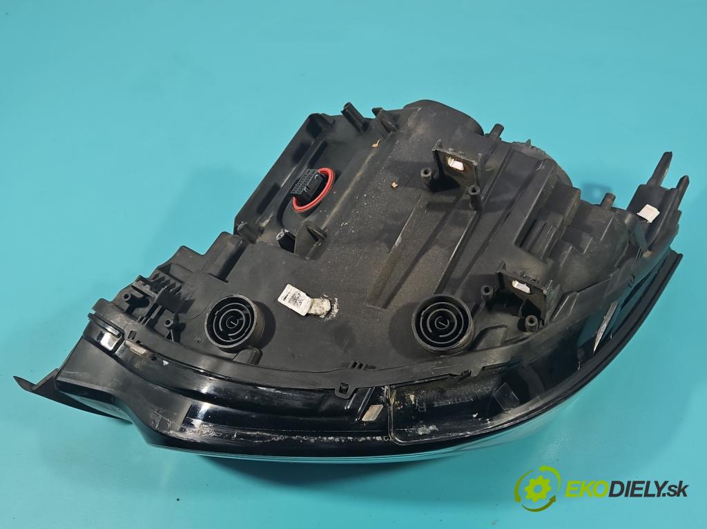 Bmw i3 2013–2022 0.0 elektrický: 170 HP automatic 125 kW 1 cm3 5- Reflektor: pravý 7398524 (Svetlo predné pravé)