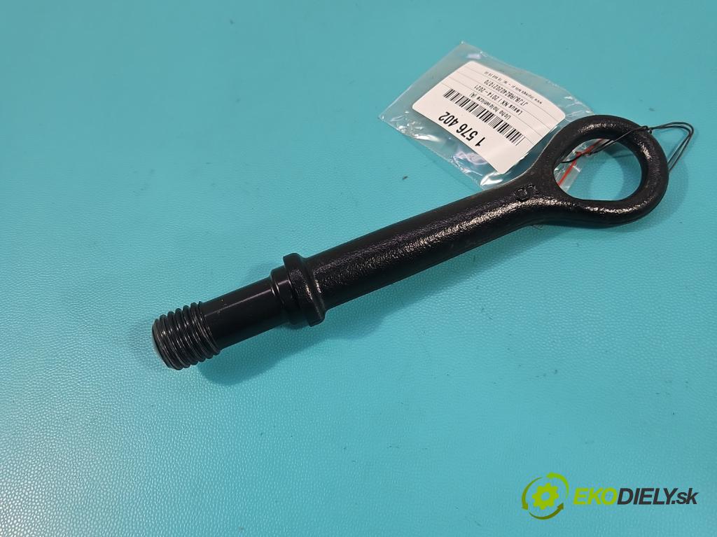 Lexus NX I 2014-2021 2.5 16V 155 HP automatic 114 kW 2494 cm3 5- uchyt