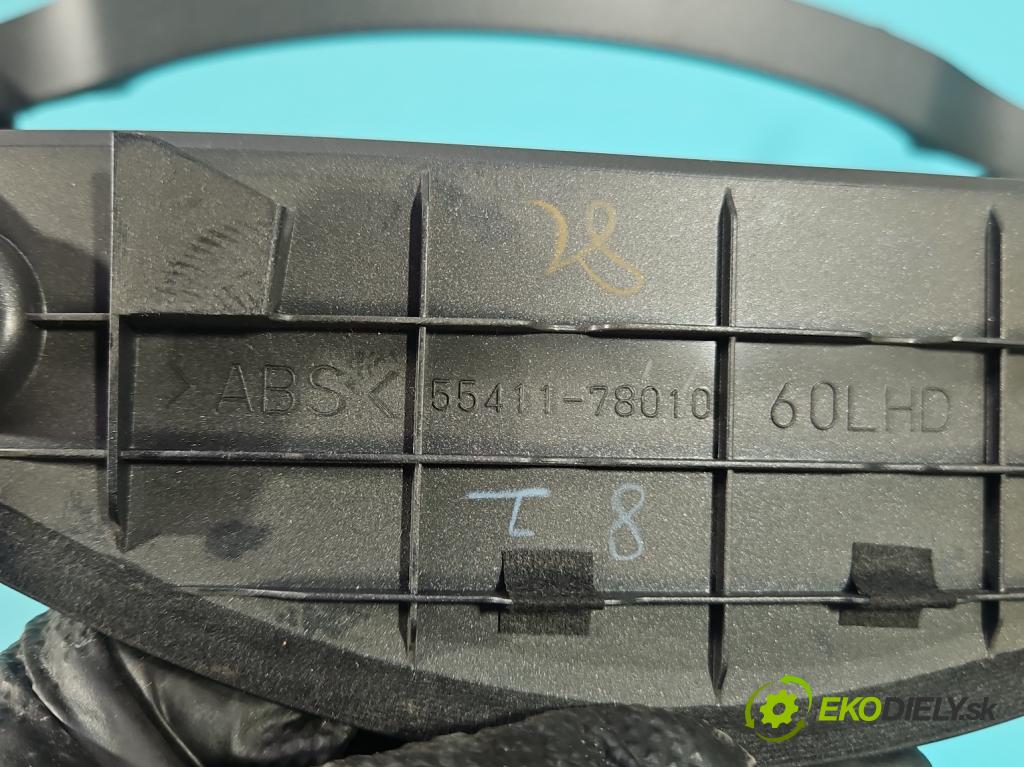Lexus NX I 2014-2021 2.5 16V 155 hp automatic 114 kW 2494 cm3 5- obal čelit: 55411-78010