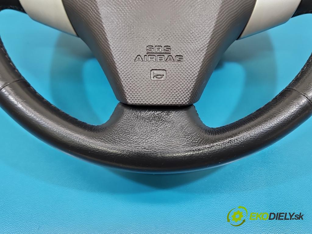 Toyota Yaris II 2005-2011 1.0 vvti 69KM manual 51 kW 998 cm3 5- volant 305460899F (Volant)