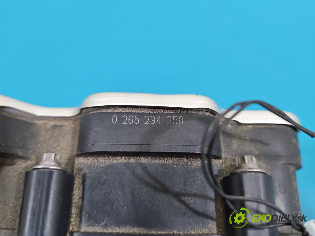 Toyota Corolla E21 2019- 1.5 12V 125 hp automatic 92 kW 1490 cm3 4- čerpadlo abs 0265957015 (Pumpa ABS)