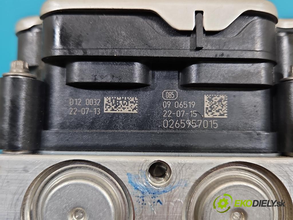 Toyota Corolla E21 2019- 1.5 12V 125 hp automatic 92 kW 1490 cm3 4- čerpadlo abs 0265957015 (Pumpa ABS)