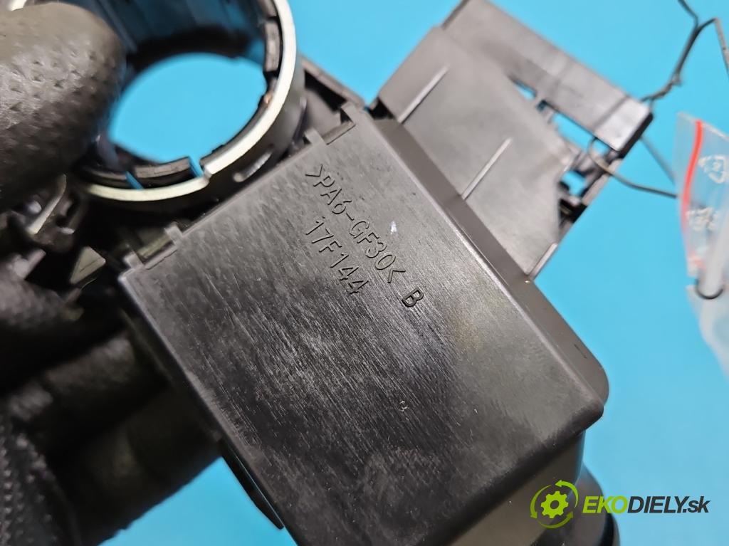 Toyota Yaris II 2005-2011 1.0 vvti 69KM manual 51 kW 998 cm3 5- prepínač komplex: 17F143 (Prepínacie páčky pod volantom)