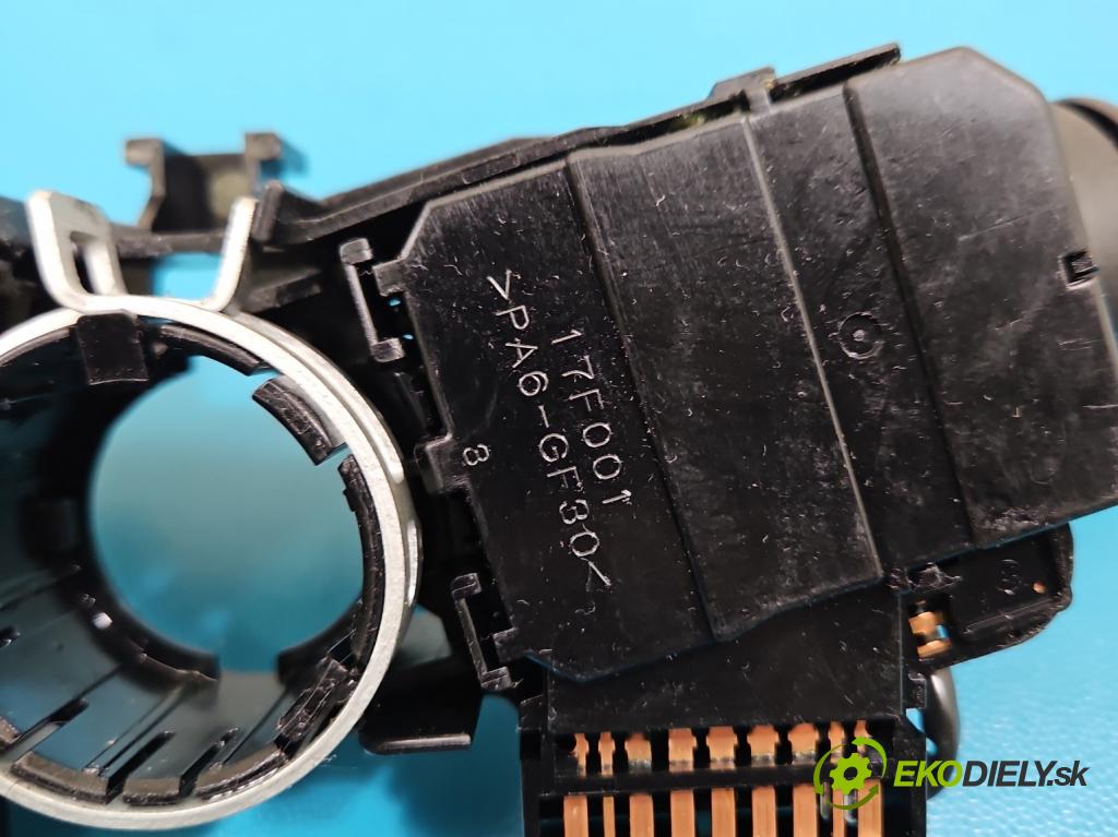 Toyota Yaris II 2005-2011 1.0 vvti 69KM manual 51 kW 998 cm3 5- prepínač komplex: 17F143 (Prepínacie páčky pod volantom)