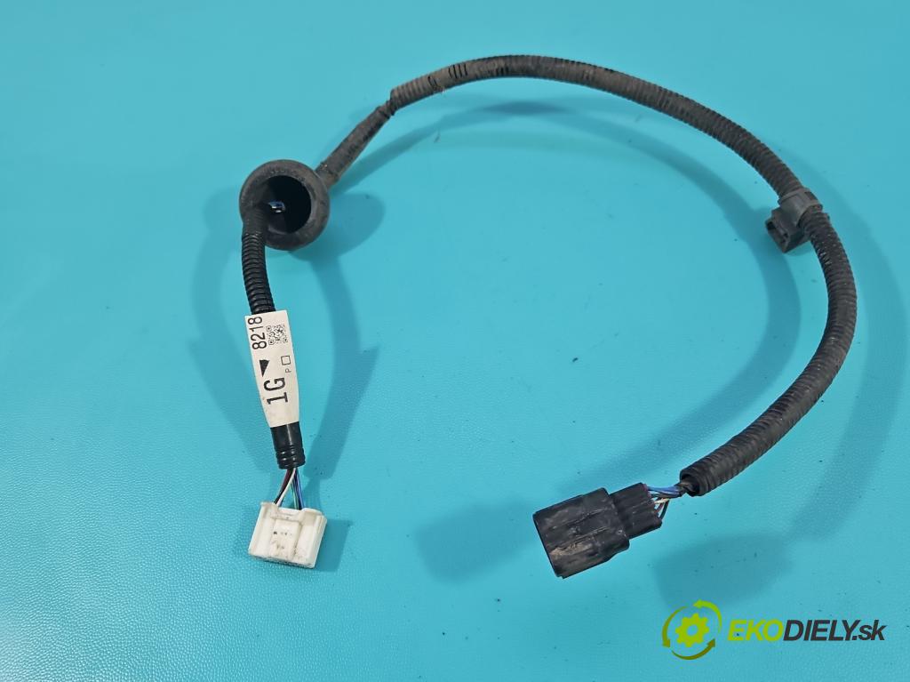 Lexus NX I 2014-2021 2.5 16V 155 hp automatic 114 kW 2494 cm3 5- Balíček: 82181-78010C