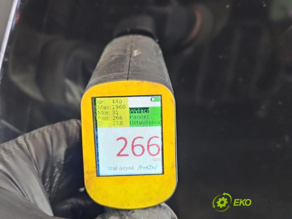 Alfa romeo 159 1.9 jtd 150 HP manual 110 kW 1910 cm3 4- kapota predná