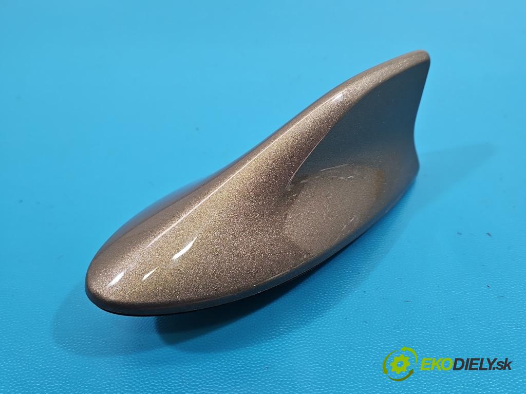 Toyota Corolla E21 2019- 1.5 12V 125 HP automatic 92 kW 1490 cm3 4- Antena 