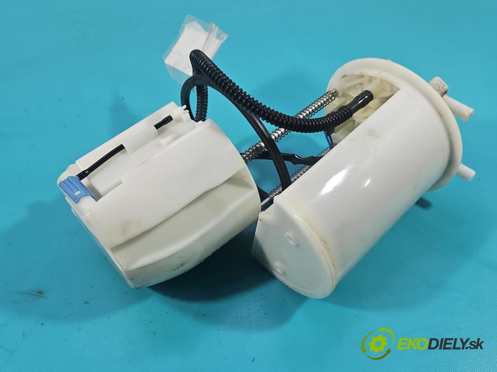 Lexus NX I 2014-2021 2.5 16V 155 HP automatic 114 kW 2494 cm3 5- čerpadlo palivo 77704-42080