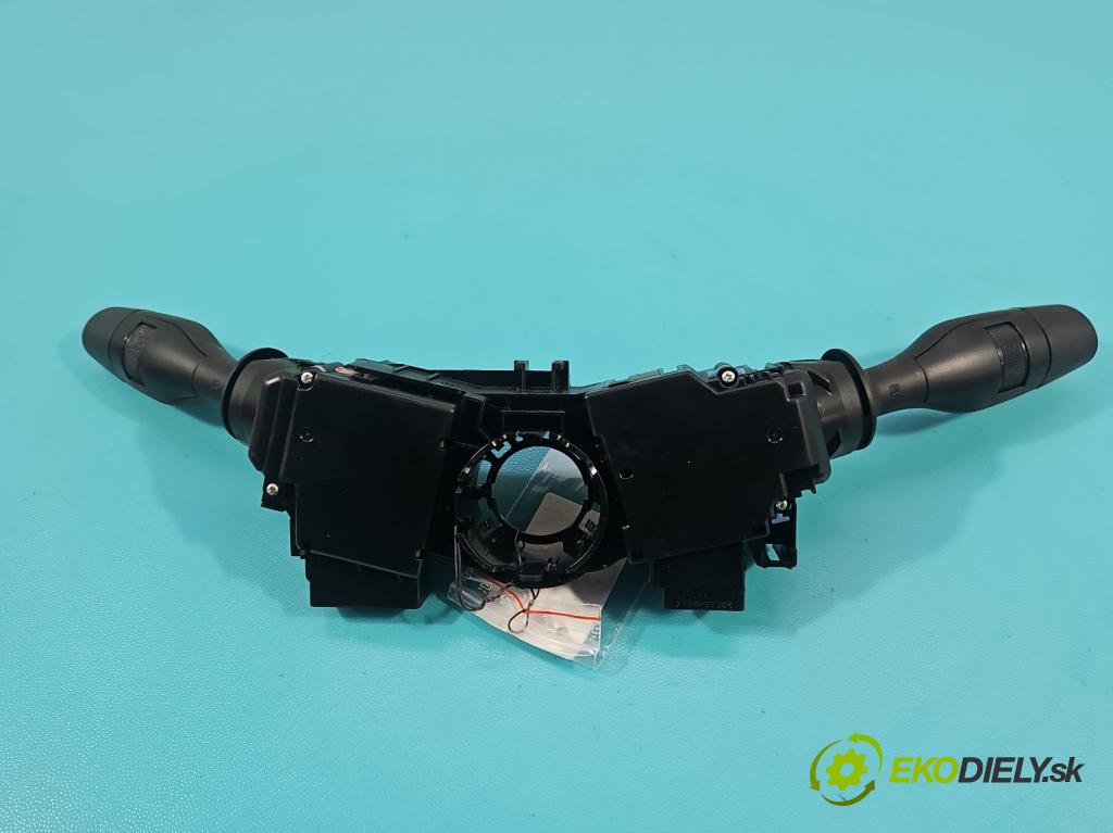 Lexus NX I 2014-2021 2.5 16V 155 HP automatic 114 kW 2494 cm3 5- prepínač komplex: 78010-17J182 (Prepínacie páčky pod volantom)