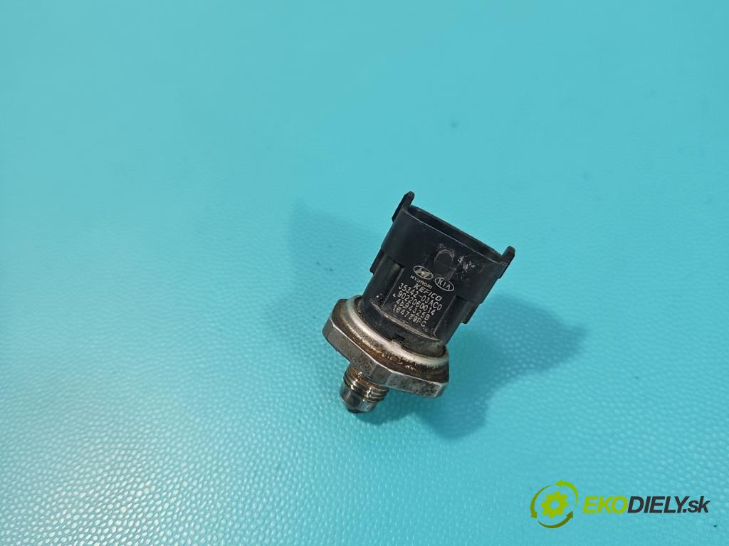 Kia Optima IV 2015-2020 1.6 T-GDI: 180 HP automatic 132.4 kW 1591 cm3 4- snímač tlak: palivo 35342-03AC0 (Snímač)