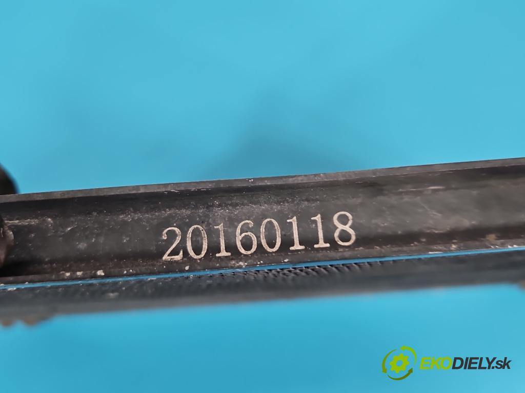 Toyota Yaris II 2005-2011 1.0 vvti 69KM manual 51 kW 998 cm3 5- chladič klimatizácie  (Chladič klimatizácie)