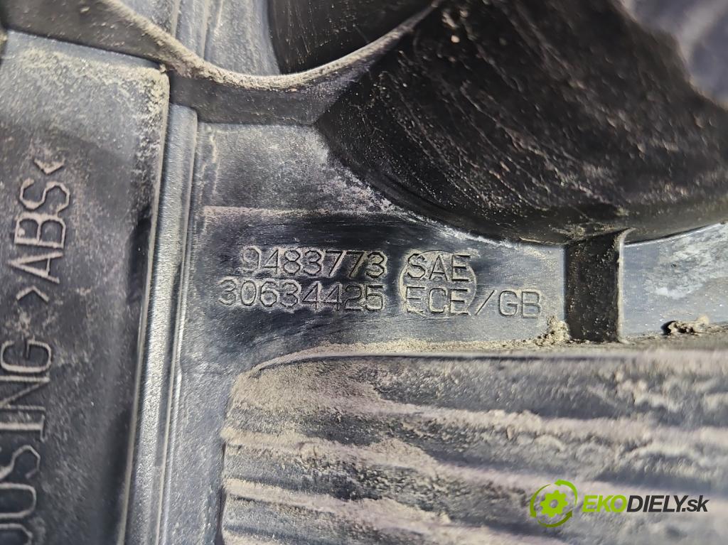 Volvo XC90 I 2002-2014 2.5 T 209KM automatic 154 kW 2521 cm3 5- svetlo / reflektor zadné ľavé 30634425 (Kľučka dverí ostatné)