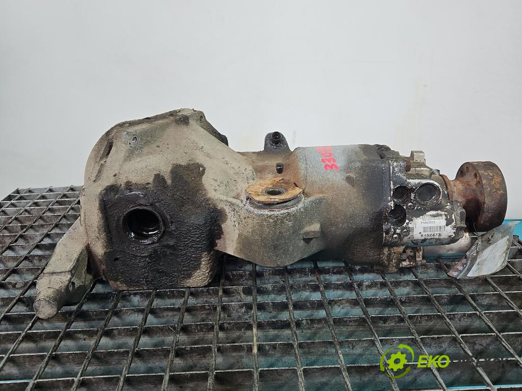 Volvo XC90 I 2002-2014 2.5 T 209KM automatic 154 kW 2521 cm3 5- Most: zadní: 08689633