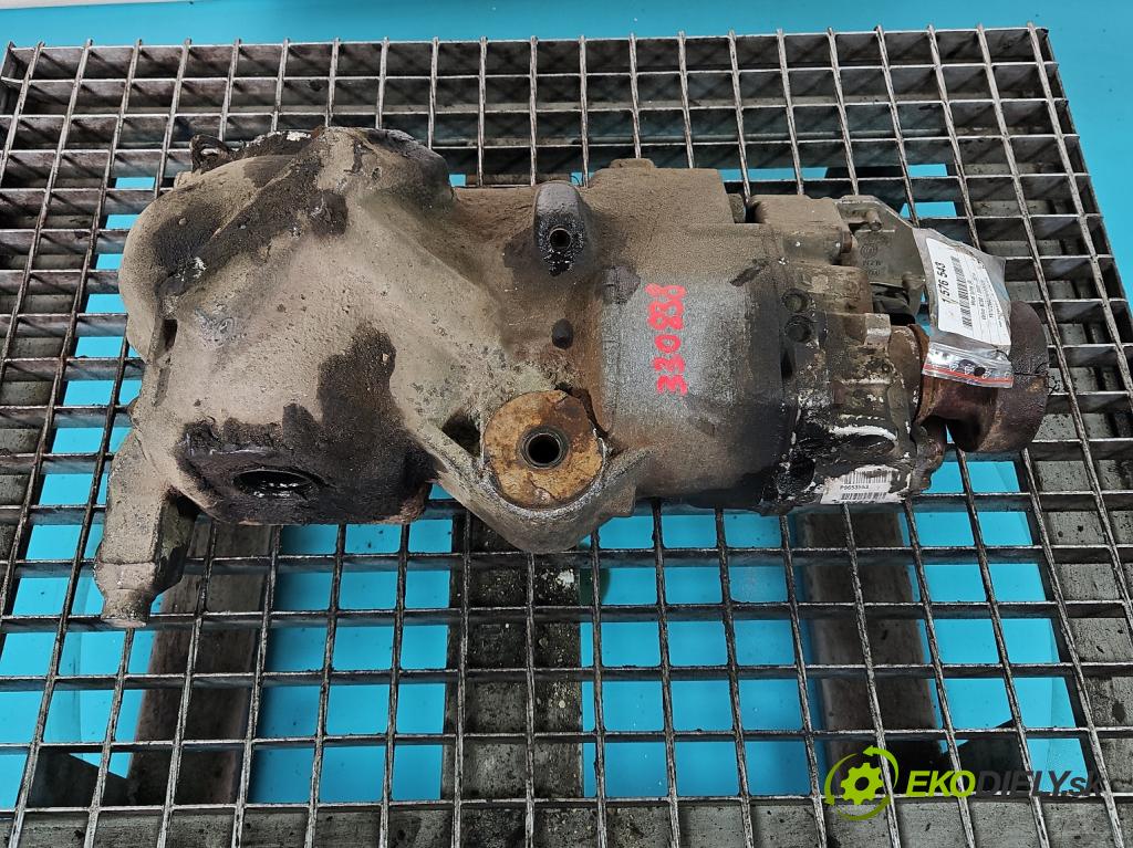 Volvo XC90 I 2002-2014 2.5 T 209KM automatic 154 kW 2521 cm3 5- Most: zadní: 08689633