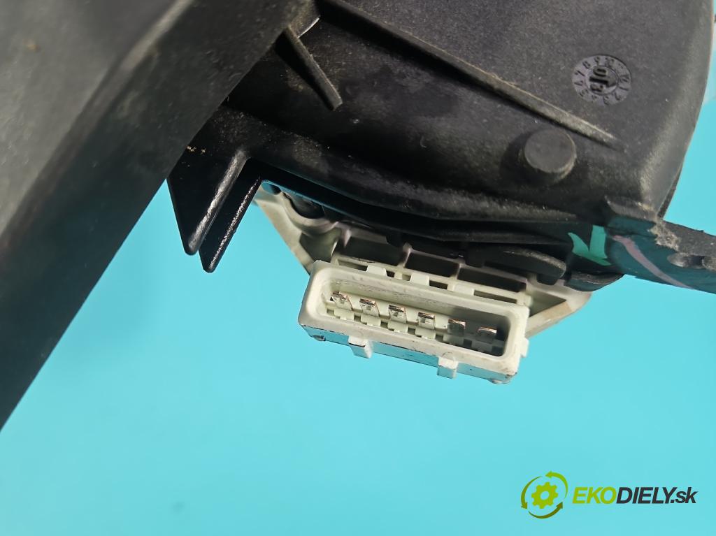 Volvo XC90 I 2002-2014 2.5 T 209KM automatic 154 kW 2521 cm3 5- pedal plyn potenciometr: 6PV008537-04
