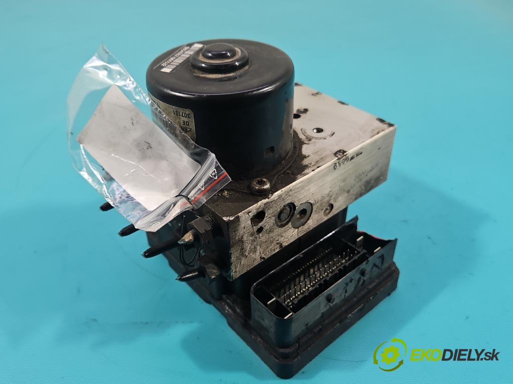 Volvo XC90 I 2002-2014 2.5 T 209KM automatic 154 kW 2521 cm3 5- čerpadlo abs 8671224 (Pumpa ABS)