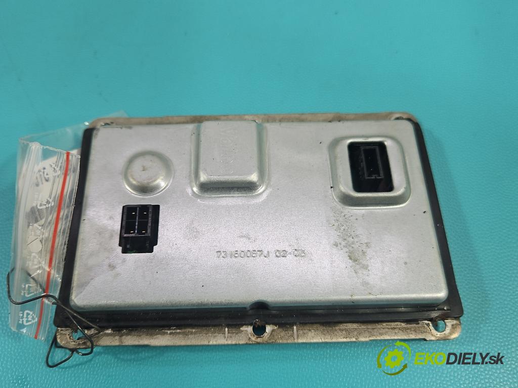 Volvo XC90 I 2002-2014 2.5 T 209KM automatic 154 kW 2521 cm3 5- měnič xenon 73160087J (Řídící jednotka xenonu)