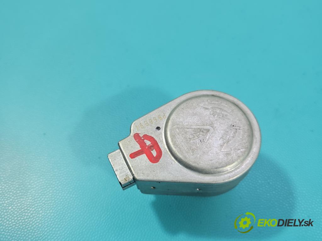 Volvo XC90 I 2002-2014 2.5 T 209KM automatic 154 kW 2521 cm3 5- Vlákno: P566894