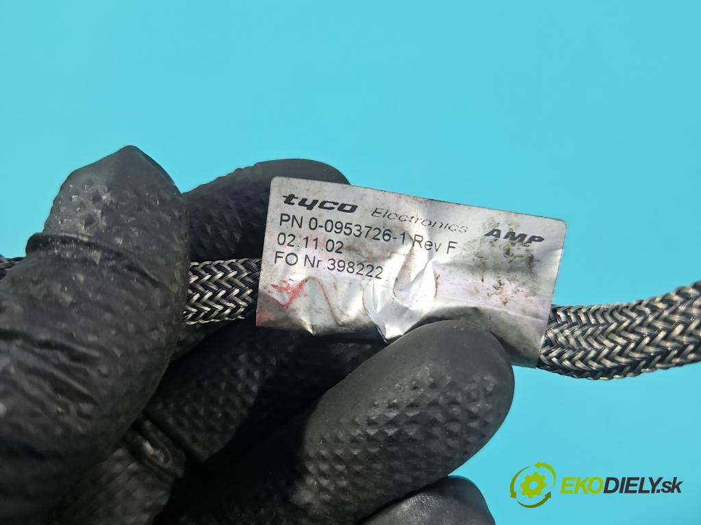 Volvo XC90 I 2002-2014 2.5 T 209KM automatic 154 kW 2521 cm3 5- Zväzok: ostatné 00953726-1