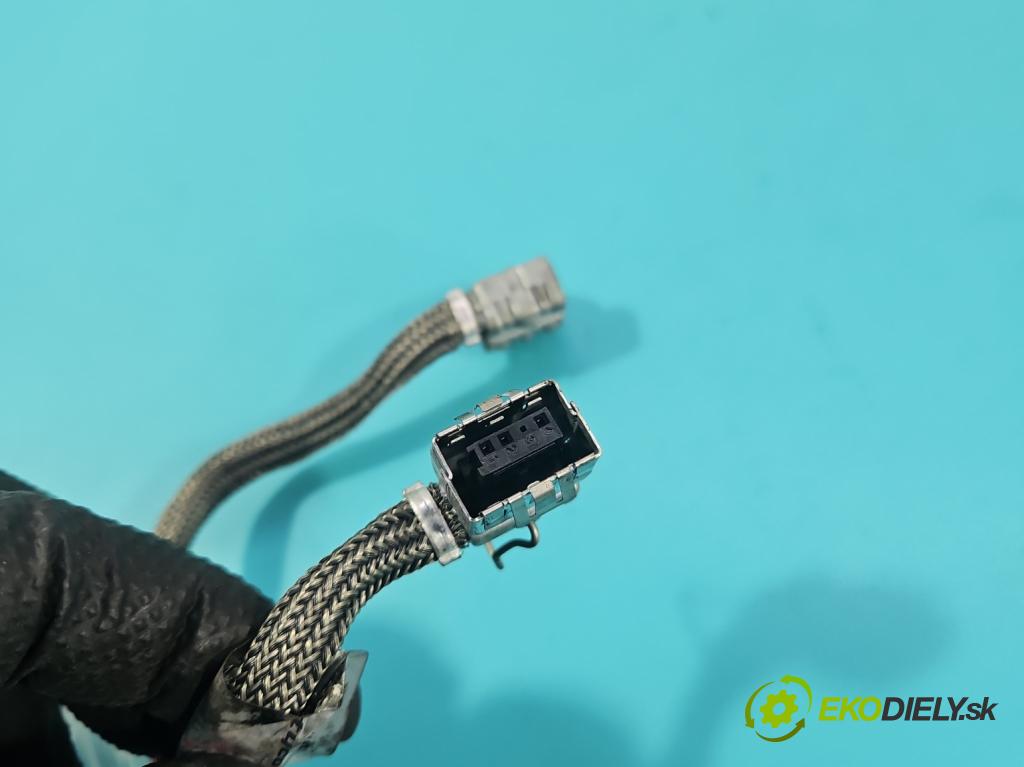 Volvo XC90 I 2002-2014 2.5 T 209KM automatic 154 kW 2521 cm3 5- Zväzok: ostatné 00953726-1