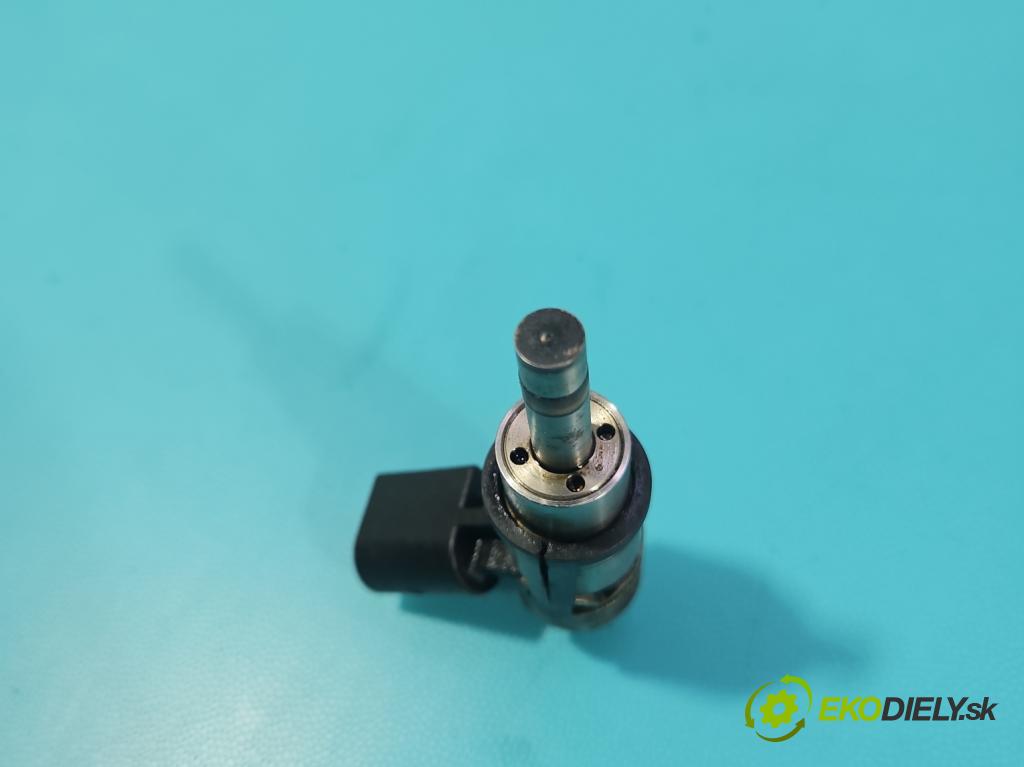 Vw Passat B6 2005-2010 2.0 TSI 200 HP manual 147 kW 1984 cm3 4- vstrek 0261500020 (Vstrekovač paliva)