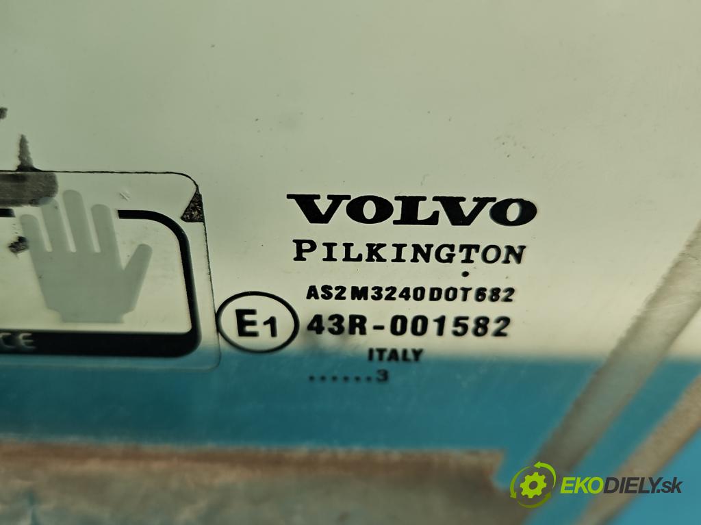 Volvo XC90 I 2002-2014 2.5 T 209KM automatic 154 kW 2521 cm3 5- sklo dveře přední levé