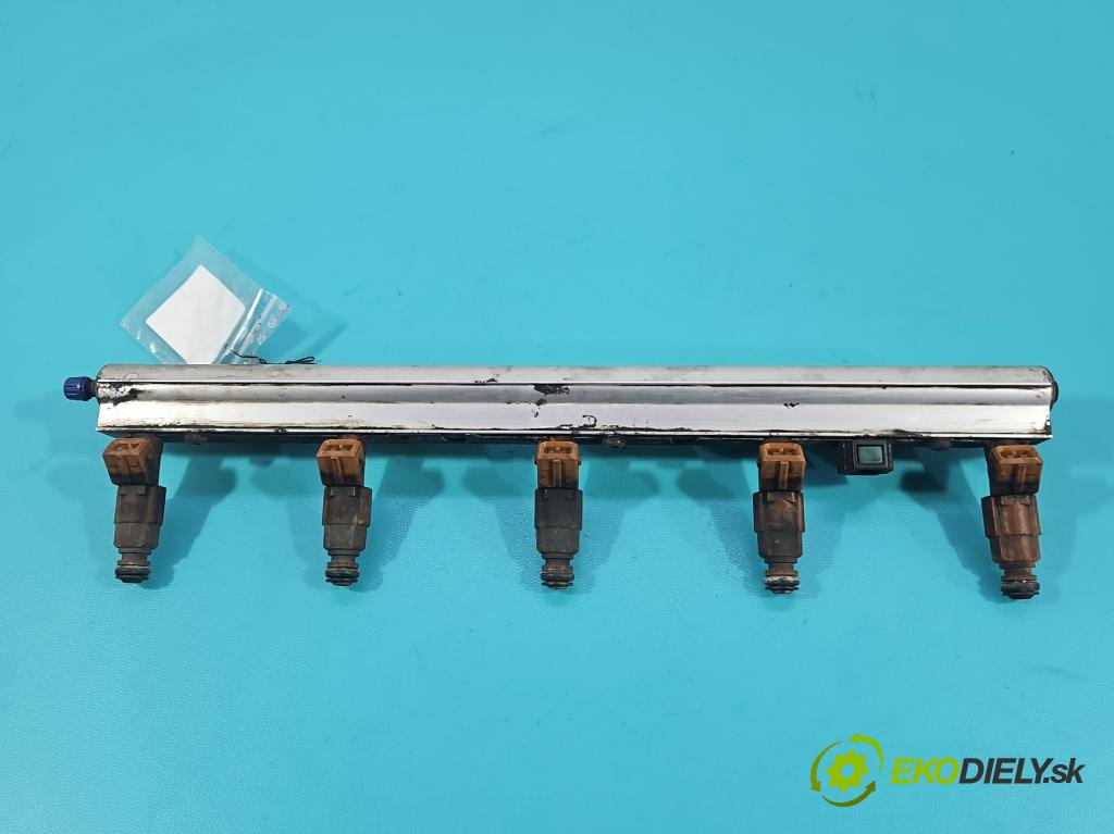 Volvo XC90 I 2002-2014 2.5 T 209KM automatic 154 kW 2521 cm3 5- vstrek 0280155831 (Vstrekovač paliva)