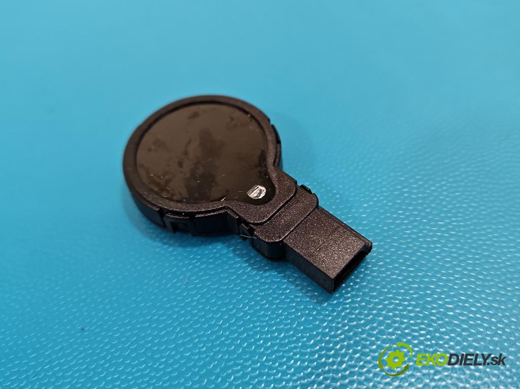 Audi A8 D4 2009-2017 2.0 TFSI 211KM automatic 155 kW 1984 cm3 4- snímač déšť: 8K0955559C (Snímač dažďa)