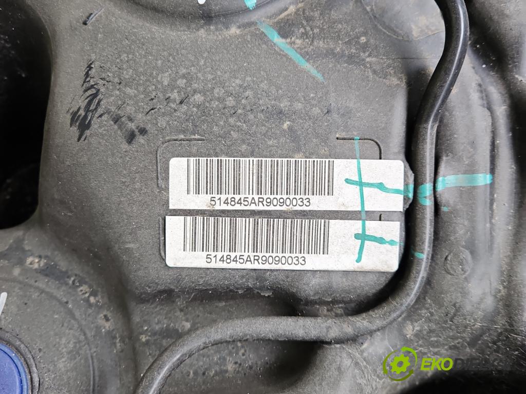 MG MG3  24- 1.5 16V 116 HP manual 85 kW 1495 cm3 5- Nádrž: palivo  (Palivová nádrž)