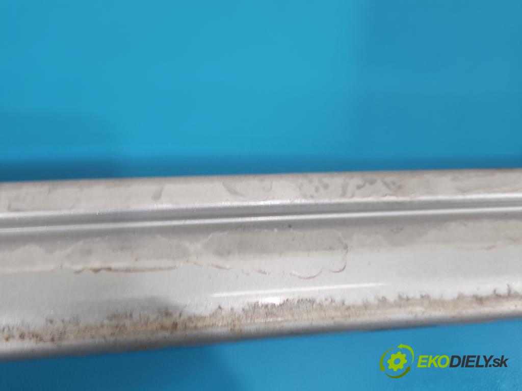 Opel Zafira B 2005-2014 HB 5D 210cm barva