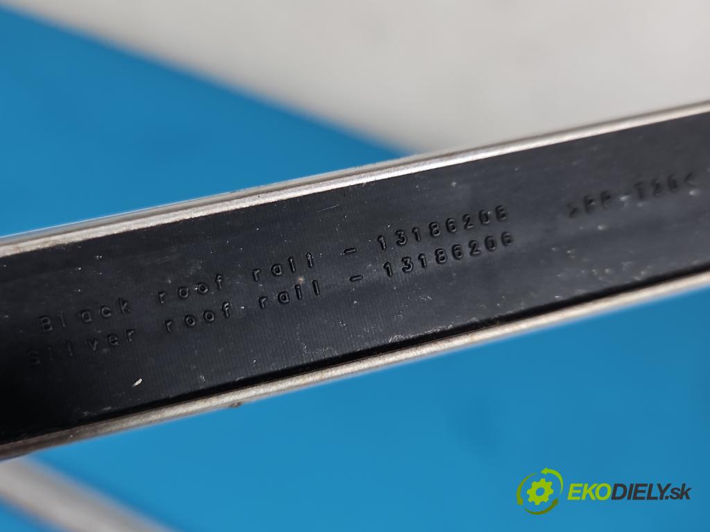 Opel Zafira B 2005-2014 HB 5D 210cm barva