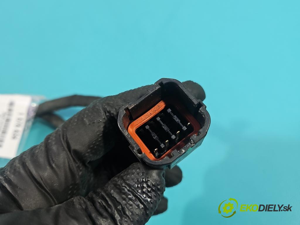 MG MG3  24- 1.5 16V 116 HP manual 85 kW 1495 cm3 5- Zväzok: ostatné 11654074AR