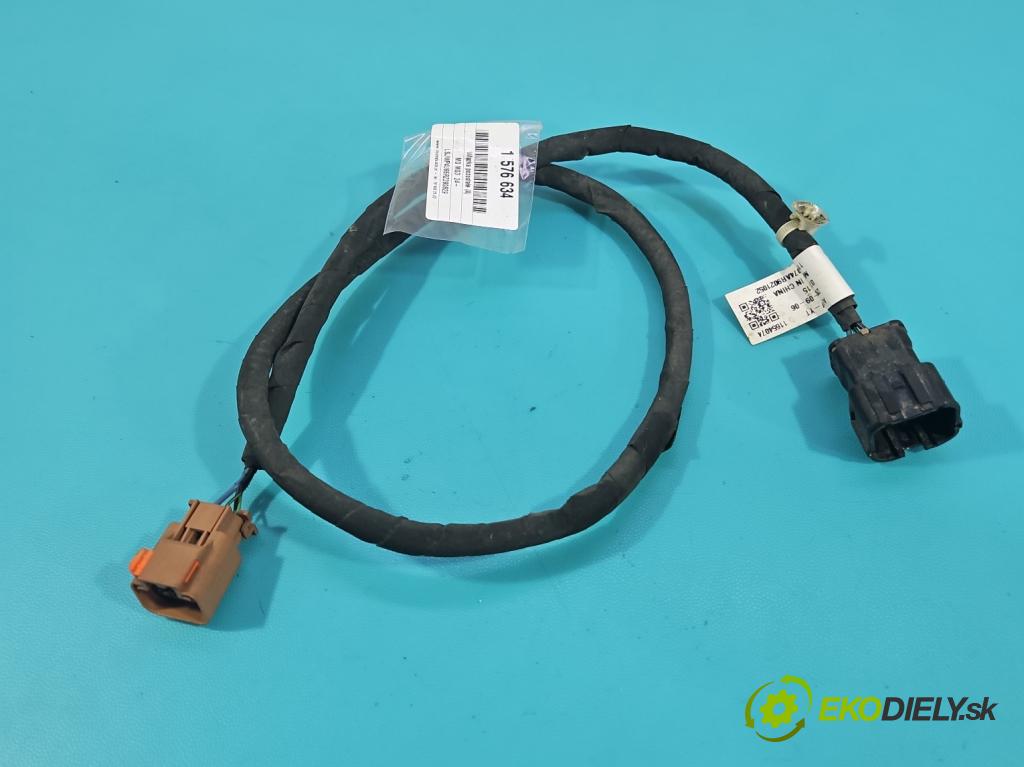 MG MG3  24- 1.5 16V 116 HP manual 85 kW 1495 cm3 5- Zväzok: ostatné 11654074AR